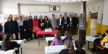 cocuklara-iyi-ki-dog-mus-ile-surpriz-ziyaret-auVzHhyf.webp