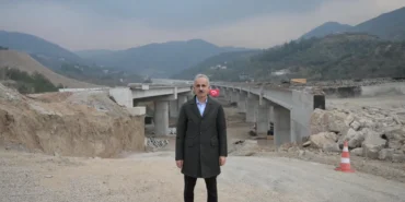hataya-alternatif-ulasim-icin-dev-tunel-projesi-basladi-amanos-daglarinin-altina-dev-tunel-3BnwnBje.webp