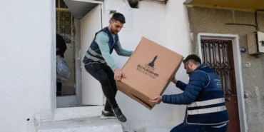 izmir-buyuksehirin-kis-destek-paketleri-ulastiriliyor-T9w8cXIg.webp