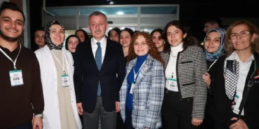 kocaeli-derince-yunus-emre-akademi-lise-tanitildi-QqlK54MA.webp