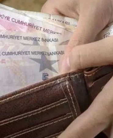 yoksulluk-2025te-geriledi-en-dusuk-yoksulluk-cekirdek-aile-olmayan-hanelerde-TH19jfm1.webp