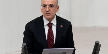 bakan-simsek-ihracat-ve-turizm-performansi-cariyi-guclendirdi-xVEMkpRM.webp