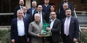bursada-belediye-baskanlarindan-guc-birligi-5pEIVbZz.webp