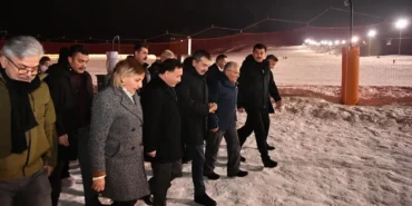 kayseri-erciyes-bakan-tekini-agirladi-bLrHUtvc.webp
