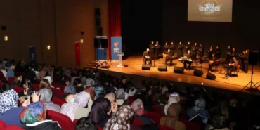 kocaelide-bu-koro-kulaklarin-pasini-sildi-16IUJDeb.webp