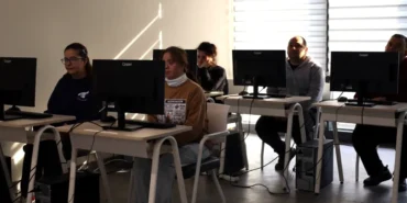 kocaelide-engelli-bireylere-dijital-egitim-destegi-VRBqIcSN.webp