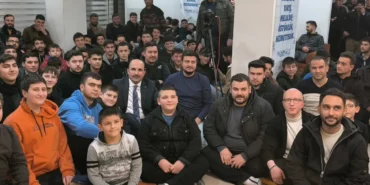 konyada-calisan-genclik-bulustu-vuibpjgS.webp