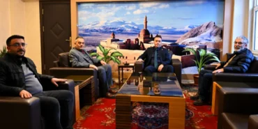 agrida-gazetecilerden-emniyet-muduru-ondere-ziyaret-uzmKEc6I.webp