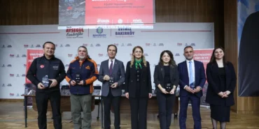 bakirkoyde-deprem-gercegi-masaya-yatirildi-nQWwuD8f.webp
