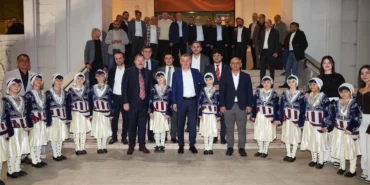 baskan-buyukakin-gumushanelileri-yalniz-birakmadi-eRffGAaj.webp
