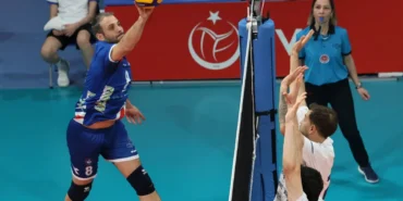 bursa-buyuksehirli-efelerden-ust-uste-ucuncu-galibiyet-ZCwypiRI.webp