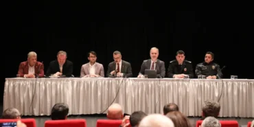 bursa-inegolde-116-muhtarla-istisare-toplantisi-yapildi-6ekGlrOG.webp