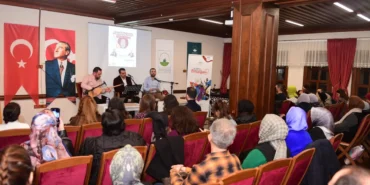 bursa-osmangazide-turkuler-bu-kez-garipligi-anlatti-f1xOxxpe.webp