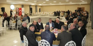 bursa-yenisehirde-muhtarlarla-dayanisma-yemegi-fz91VlYM.webp