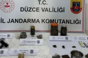 duzcede-uyusturucu-operasyonu-2-gozalti-2BGzIcMw.webp