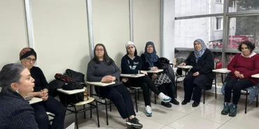 engelsiz-ebeveyn-akademisinde-liderlik-vurgusu-52CqtFbH.webp
