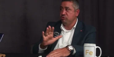 fahrettin-savci-romanlar-bu-ulkenin-asli-unsurudur-YGBDi1TU.webp