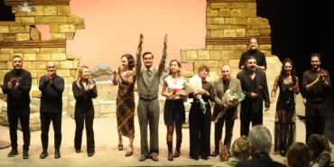 istanbul-bakirkoy-belediye-tiyatrolarindan-gala-coskusu-scujhGBf.webp