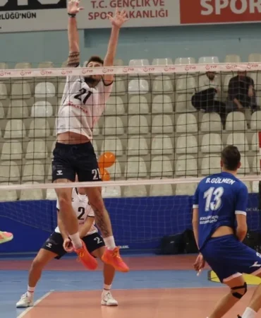 kagitsporda-hedef-efeler-ligi-mV7rJnrE.webp