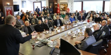 keciorenli-muhtarlardan-baskan-ozarslana-destek-ziyareti-s81fpACm.webp
