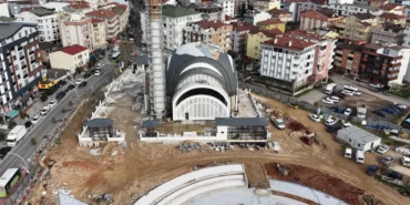 kocaeli-cayirovada-kent-meydaninda-calismalar-suruyor-eVIlmKQe.webp