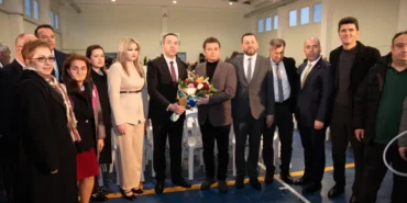 kozlukebir-domrukoyde-yuzlerce-kisi-iftarda-bulustu-ELxpBpiy.webp