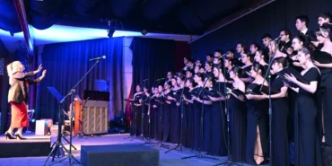 manisada-cocuk-ve-genclerden-cok-sesli-cosku-ggONGa9u.webp