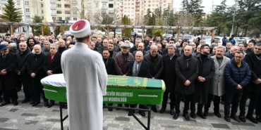 memduh-buyukkilicin-kayinvalide-acisi-HBmDmS7W.webp