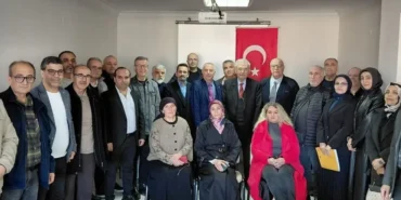 tyb-izmir-ertekin-ile-guven-tazeledi-YcWvfHMJ.webp
