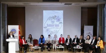 antalyada-kadin-muhtarlar-bulustu-kS5vPInr.webp