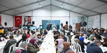 balikesirde-iftar-programinda-birlik-mesaji-UAC225iW.webp