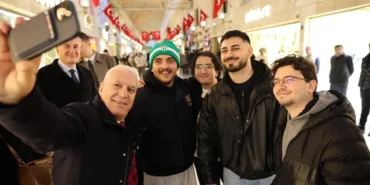 bozbey-carsi-esnafiyla-bayramlasti-QkZ4XWx1.webp
