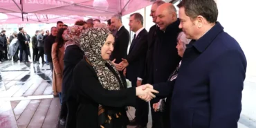 bursa-osmangazide-baskan-aydin-personeliyle-tek-tek-bayramlasti-fesjCuVS.webp