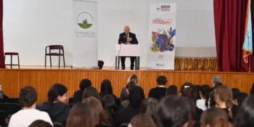 bursa-osmangazide-orhan-kemalin-edebiyat-mirasini-yasatiyor-7FSLZLct.webp