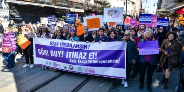 bursada-kadinlar-esitlik-icin-yurudu-hCl918BO.webp