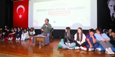 gaziantepte-insan-aklinin-sirlari-soylesisi-yogun-ilgi-gordu-FPifLBJ6.webp