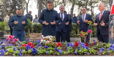 izmir-kadifekalede-sehitler-dualarla-anildi-pNbYQxka.webp