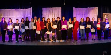 izmir-narliderede-dayanisma-ve-sanat-bulustu-Aff2tY7s.webp