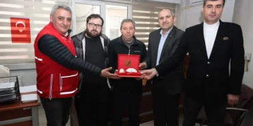 kizilaydan-trabzonspor-taraftarlarina-tesekkur-aZJN74y1.webp