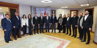 kocaelide-baskan-buyukakina-ziyaretci-akini-fePxuZ6d.webp