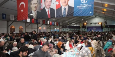 kocaelide-ramazan-cadirinda-her-gun-binlerce-kisiye-iftar-Srvrlars.webp