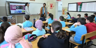 konyali-ogrencilere-milli-teknoloji-hamlesi-bilinci-Xaxwbnju.webp
