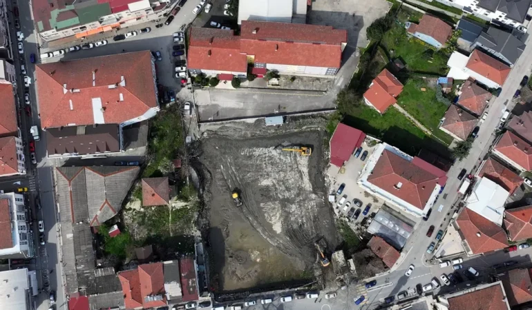 sakarya-sapanca-meydanda-calismalar-basladi-IJV2P1dt.webp