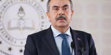 bakan-tekin-acikladi-guvenli-okul-icin-yeni-adimlar-exzE75fe.webp
