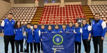 bursa-buyuksehir-belediyespor-amasyada-madalyalari-topladi-mfUV5RIs.webp
