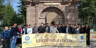 bursada-baskan-yilmaz-genclere-fethi-anlatti-ymJwrNYu.webp