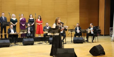 bursada-sanatseverlere-sarki-ve-turkulerle-muzik-ziyafeti-25EbkCYe.webp