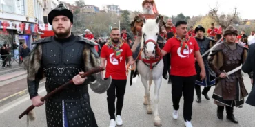 bursada-tarihin-izinde-anlamli-yuruyus-fzVylIwV.webp