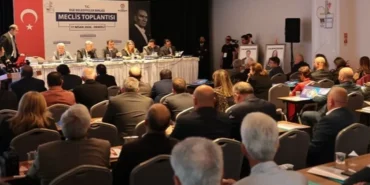 ege-belediyeler-birliginde-baskan-cavusoglu-guven-tazeledi-hO1c4U3Q.webp