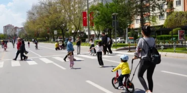 eskisehirde-sokaklar-muzige-acildi-derOVfYV.webp